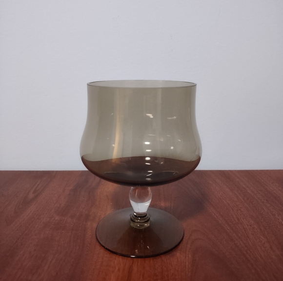 Set Of 2 Smoke Brown Tulip Shaped Goblets With Clear Stem - Picture 4 of 6
